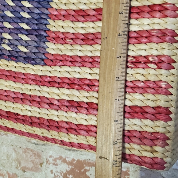 Vintage Patriotic Straw Tote Bag with the American Flag By Straw Studios - Picture 6 of 8